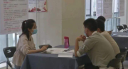 无锡经济开发区出台了多项扶持政策，支持企业渡过难关